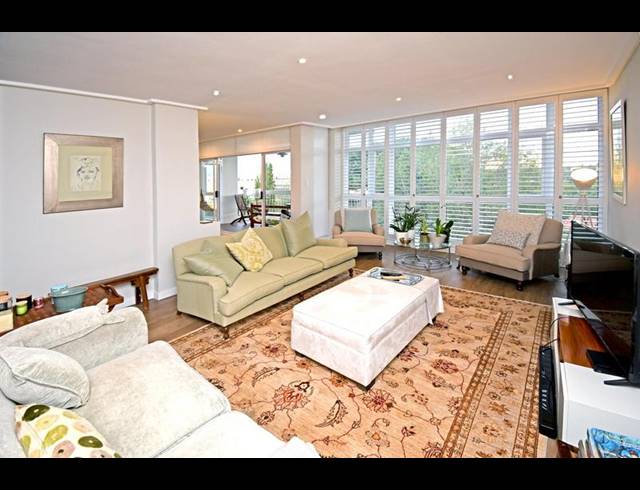 2 BEDROOM PROPERTY TO RENT IN HYDE PARK